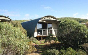 Saunders Gorge Sanctuary - Lodges - Accommodation Gladstone 1