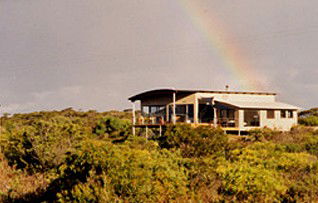 Saar Beach House - Accommodation Gladstone 3