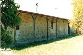 Mt Dutton Bay Woolshed Hostel - Accommodation Gladstone 3