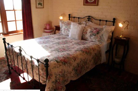Rattleys At Pear Tree Hollow - Accommodation Gladstone 1