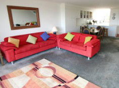 No. 11 James Cook Apartments - Accommodation Gladstone 2