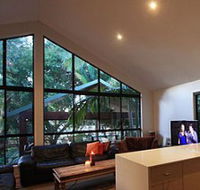 Armada Beach House - Accommodation Gladstone