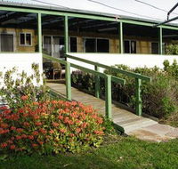 The Folly Holiday Home - Accommodation Gladstone