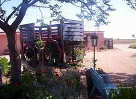 Villa Martini - Accommodation Gladstone 0