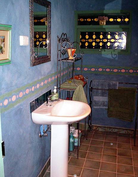 Villa Martini - Accommodation Gladstone 4