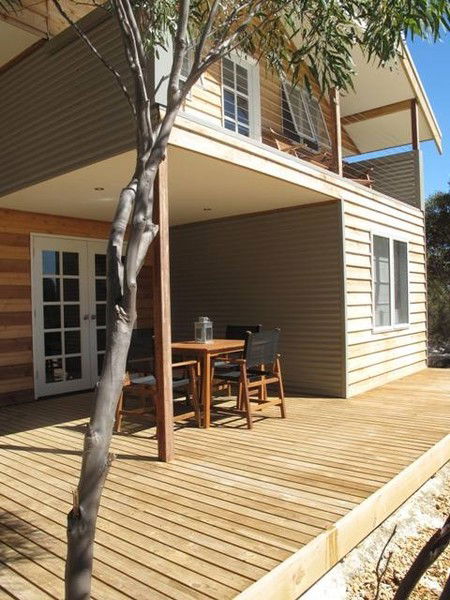Sea Loft - Accommodation Gladstone 0