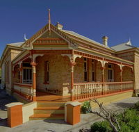 Myras Moonta Retreat - Accommodation Gladstone