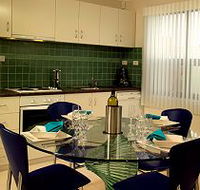 The Charles Robbins - Accommodation Gladstone