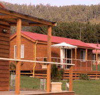 Maydena Country Cabins Accommodation  Alpaca Stud - Accommodation Gladstone