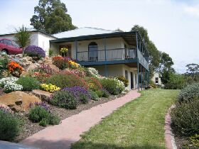 Protea Hill - Accommodation Gladstone 0