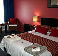 The Junction Motel - Accommodation Gladstone