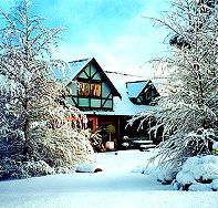 Cradle Chalet Boutique Luxury Lodge - Accommodation Gladstone