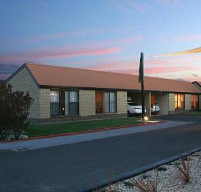 Glasgow Lodge - Accommodation Gladstone 2