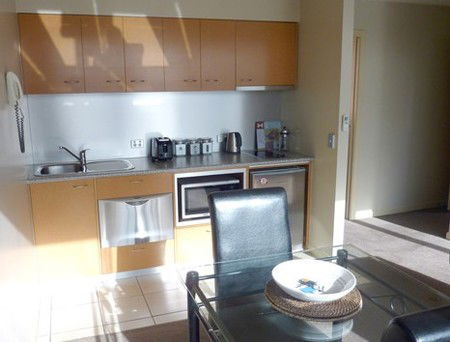 Flinders Lane Holiday Units - Accommodation Gladstone 2