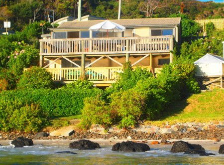 Tidal Whispers - Accommodation Gladstone 1
