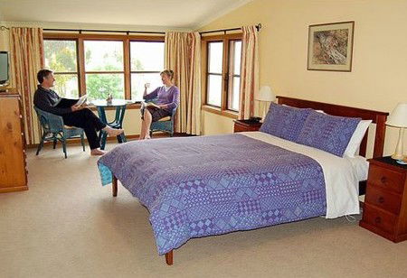 Mole Creek Lodge - Accommodation Gladstone 1