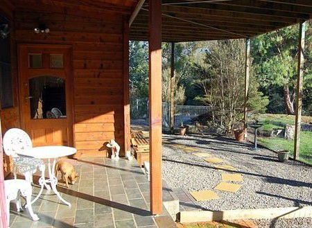 Mole Creek Lodge - Accommodation Gladstone 2