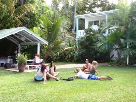 Absolute Backpackers Mission Beach - Accommodation Gladstone 3