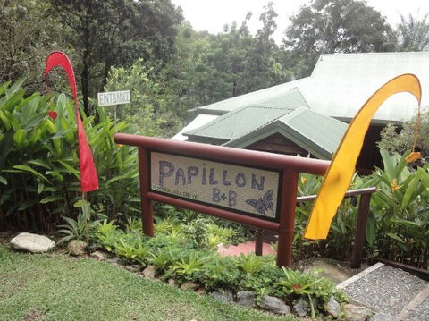Papillon Bed And Breakfast - Accommodation Gladstone 5
