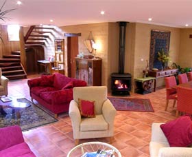 The Bawley Bed And Breakfast - Accommodation Gladstone 0