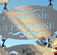 Sandholme Guesthouse 5 Star - Accommodation Gladstone