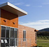 eco-luxe  Mount Avoca - Accommodation Gladstone