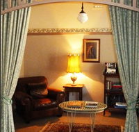 Old England Accommodation - Accommodation Gladstone