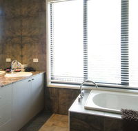 Coliban Springs - Accommodation Gladstone