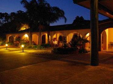 Batemans Bay Manor - Bed And Breakfast - Accommodation Gladstone 5