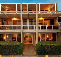 Bay Breeze Boutique Accommodation - Accommodation Gladstone
