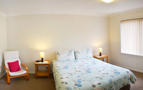 Parker By The Sea - Accommodation Gladstone 4