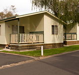 Pleasurelea Tourist Resort and Caravan Park - Accommodation Gladstone