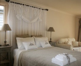 The Homestead Cabins Brogo - Accommodation Gladstone 1