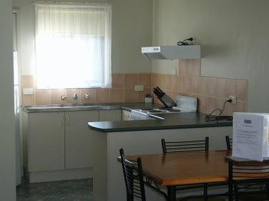 Admirals Lodge - Accommodation Gladstone 3