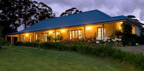 Acacia House Bed And Breakfast - Accommodation Gladstone 1