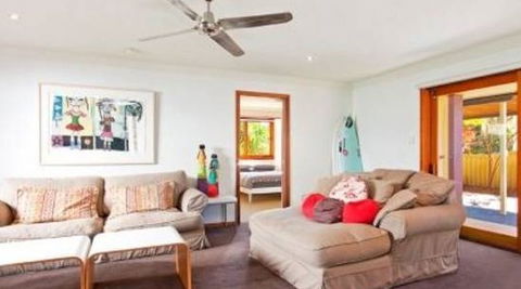 A Surfers Rest - Accommodation Gladstone 1
