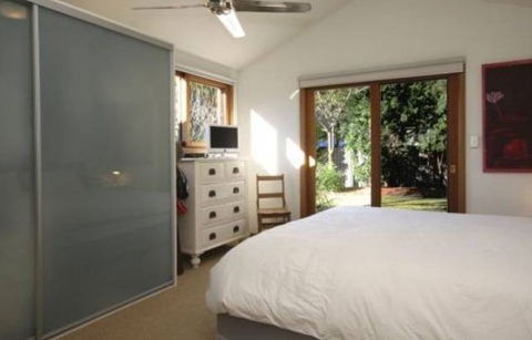 A Surfers Rest - Accommodation Gladstone 4