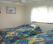 Aunty Mels Dog Friendly Holiday Cottage - Accommodation Gladstone 2