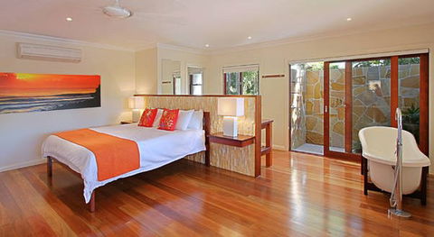 Away On Shirley Lane - Accommodation Gladstone 2