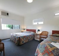 Hi-Way Motel - Accommodation Gladstone