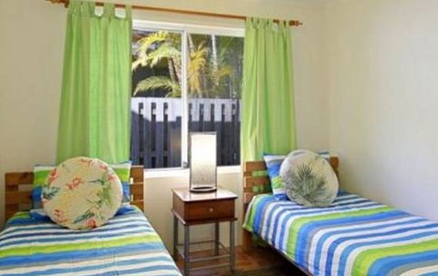 Clarkes Beach Villa - Accommodation Gladstone 0