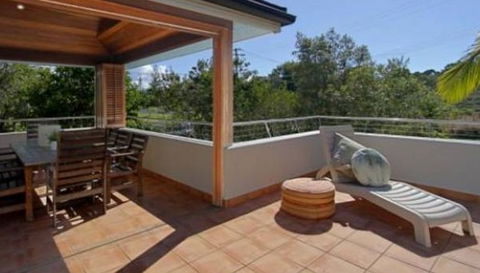 Clarkes Beach Villa - Accommodation Gladstone 5