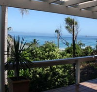 Beach House at Wategos - Accommodation Gladstone
