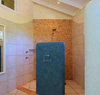 Beachcomber Beach House - Accommodation Gladstone