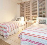 Belongil Summerhouse - Accommodation Gladstone