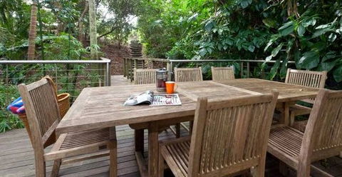 Belongil Summerhouse - Accommodation Gladstone 2
