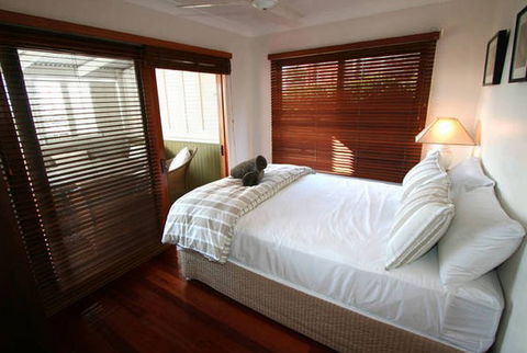 Byron View - Accommodation Gladstone 0