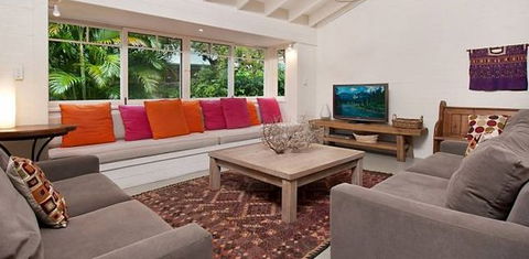 Beachwood - Accommodation Gladstone 5
