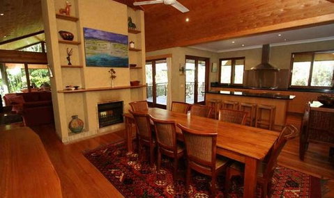 Abbies Beach House - Accommodation Gladstone 4