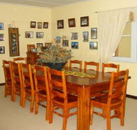 Bokhara Hutz - Accommodation Gladstone